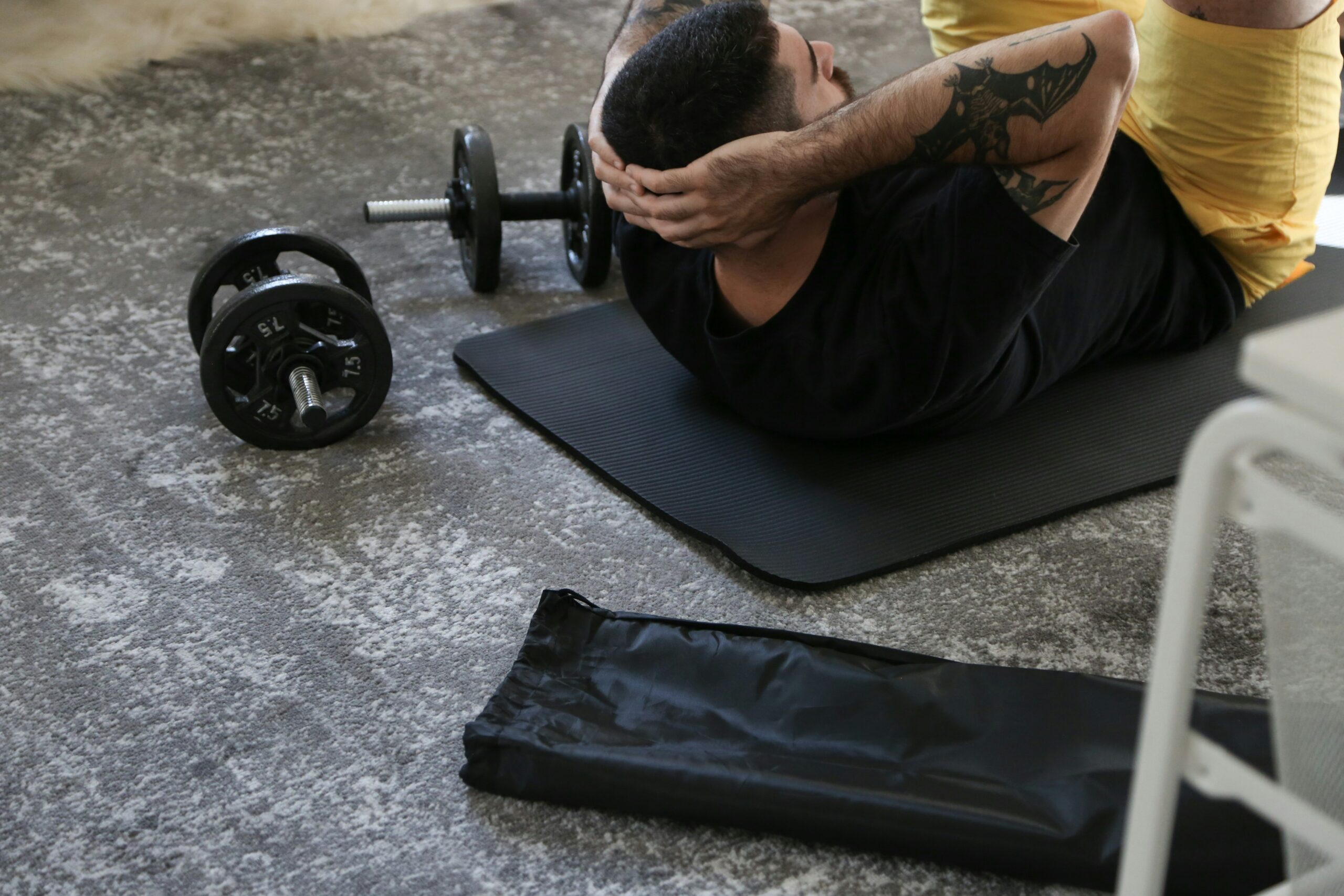 Como Montar Sua Academia em Casa com Equipamentos Essenciais